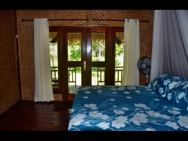 Amigos Bungalows Gili Meno Bilik gambar